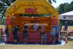 2019_06_29-Samtgemeinde-Feuerwehrfest-Hüpfburg