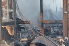 2022_09_29-Vollbrand-in-handwerklichem-Betrieb-kjb-053w