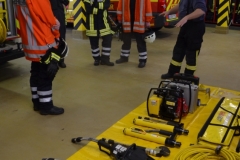 2019_03_09-Truppmann-Nachmittag-Hydraulische-Rettungsgeräte-_kjb